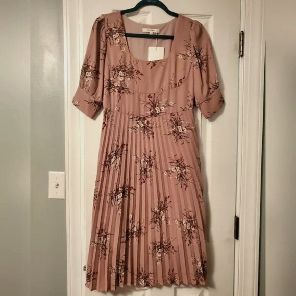 Simple Retro dress - Picture 1 of 4